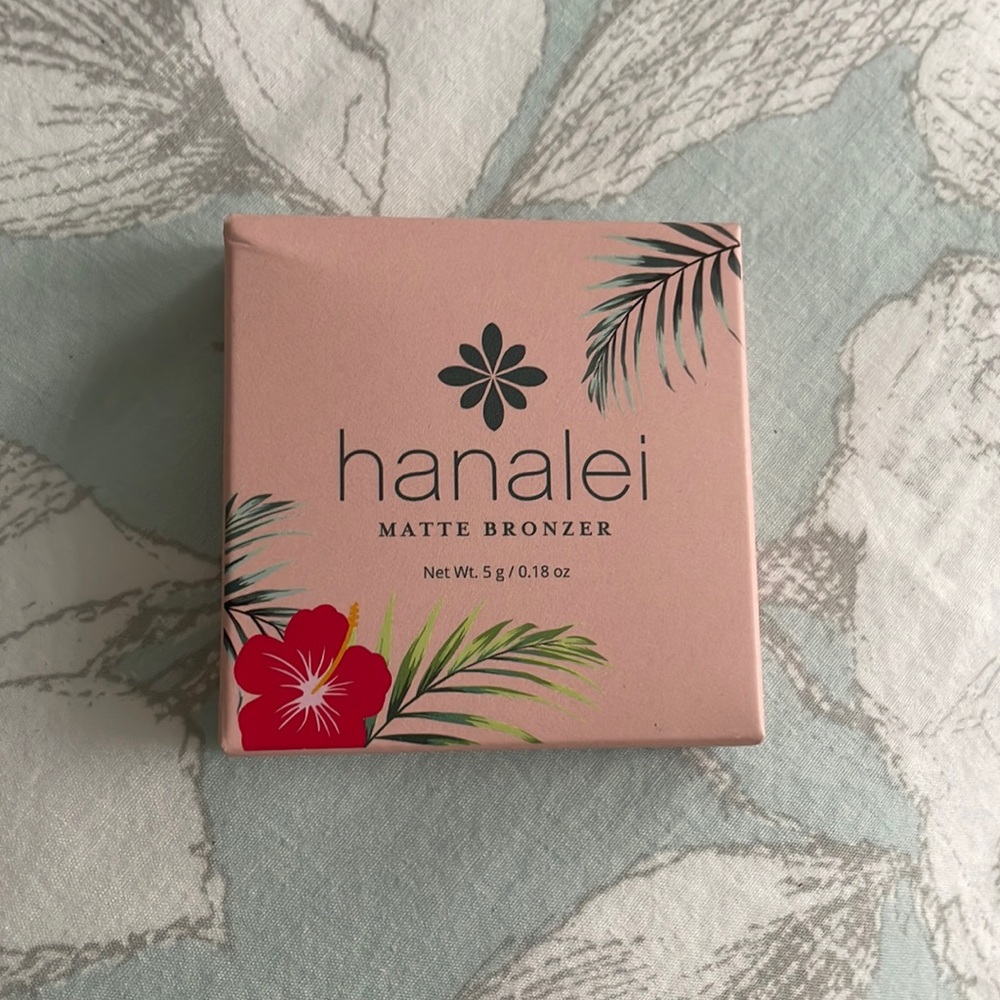 BRAND NEW HANALEI MATTE BRONZER